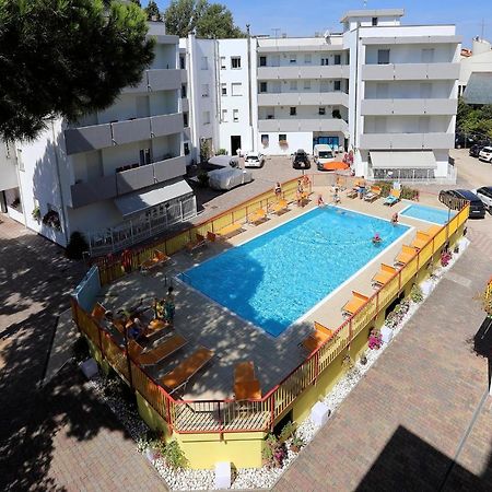 Residence La Pigna Rosolina Mare Exteriér fotografie